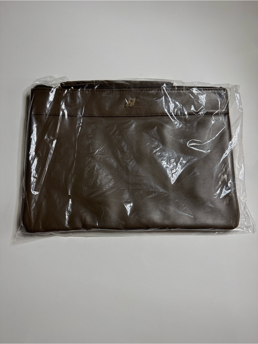 🆕 Farmasi cosmetic bag